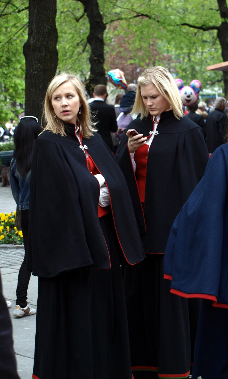 ../_images/20100517131449-nasjonaldagen.jpg