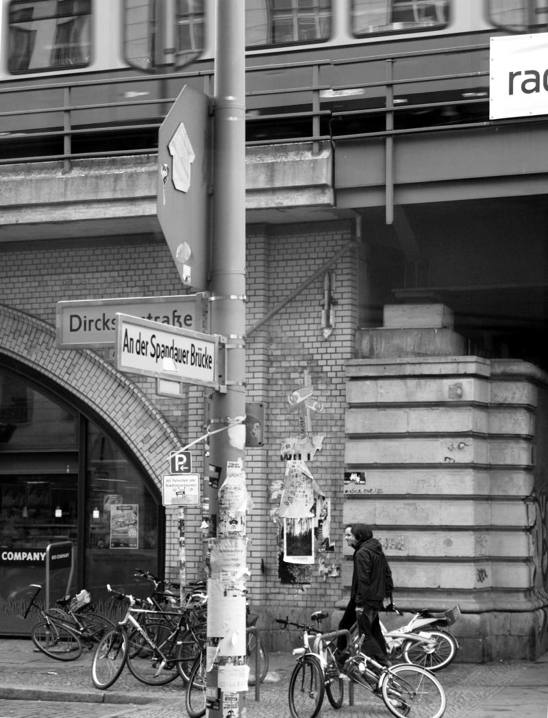 ../_images/20100904105936-berlintur_med_julie.jpg