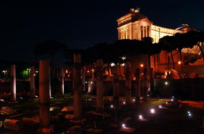 ../_images/20101112173641-ferietur_i_roma.jpg