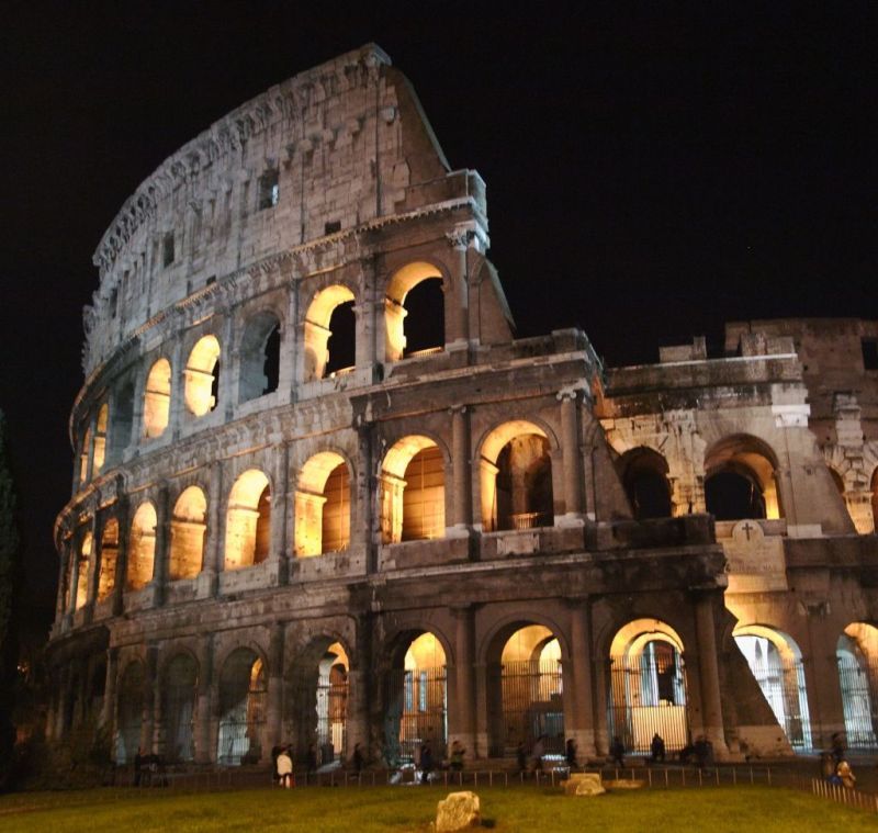 ../_images/20101112180449-ferietur_i_roma.jpg