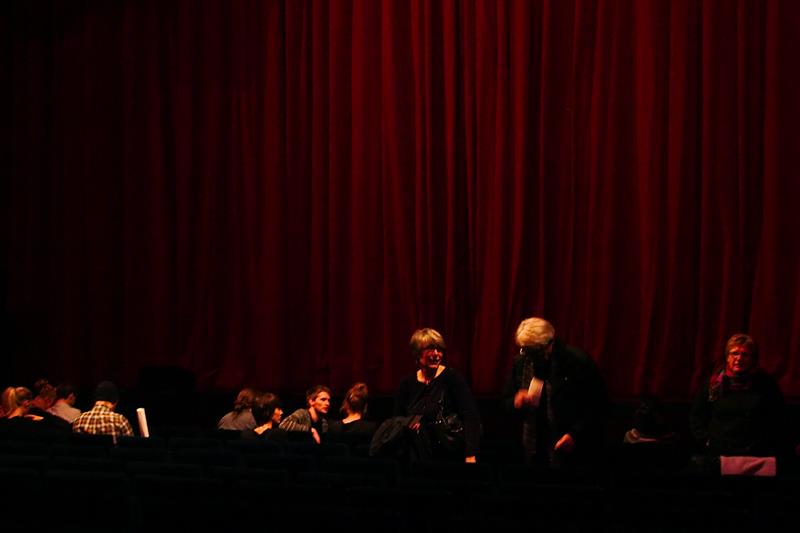 ../_images/20101128204429-konsert_mew.jpg
