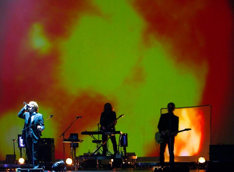 ../_images/20101128212751-konsert_mew.jpg