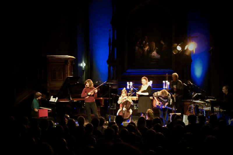 ../_images/20111013203836-konsert_moddi.jpg
