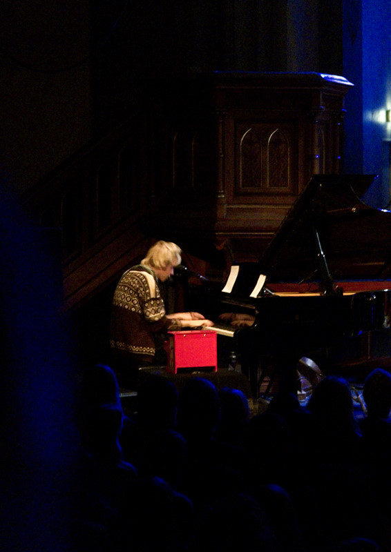 ../_images/20111013205758-konsert_moddi.jpg
