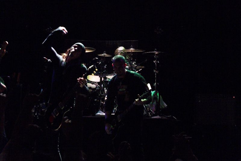 ../_images/20111109230815-konsert-alter_bridge.jpg