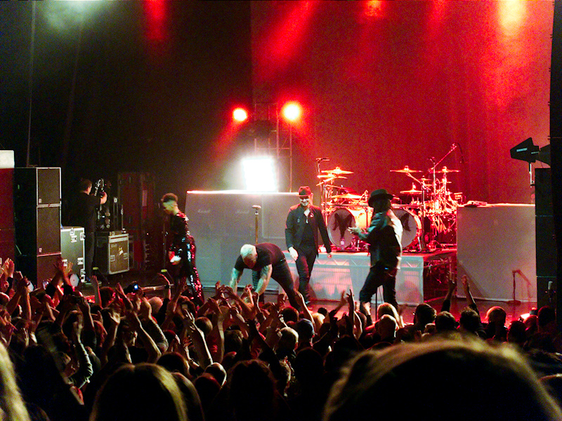 ../_images/20121128000440-konsert-skunk_anasie-sentrum_scene.jpg