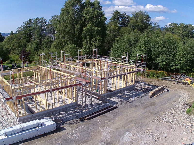 The house under construction.