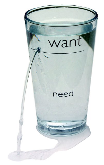 ../_images/alesinadesign-want_need_glass.jpg