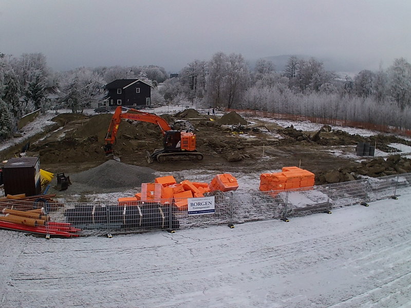 The house under construction.